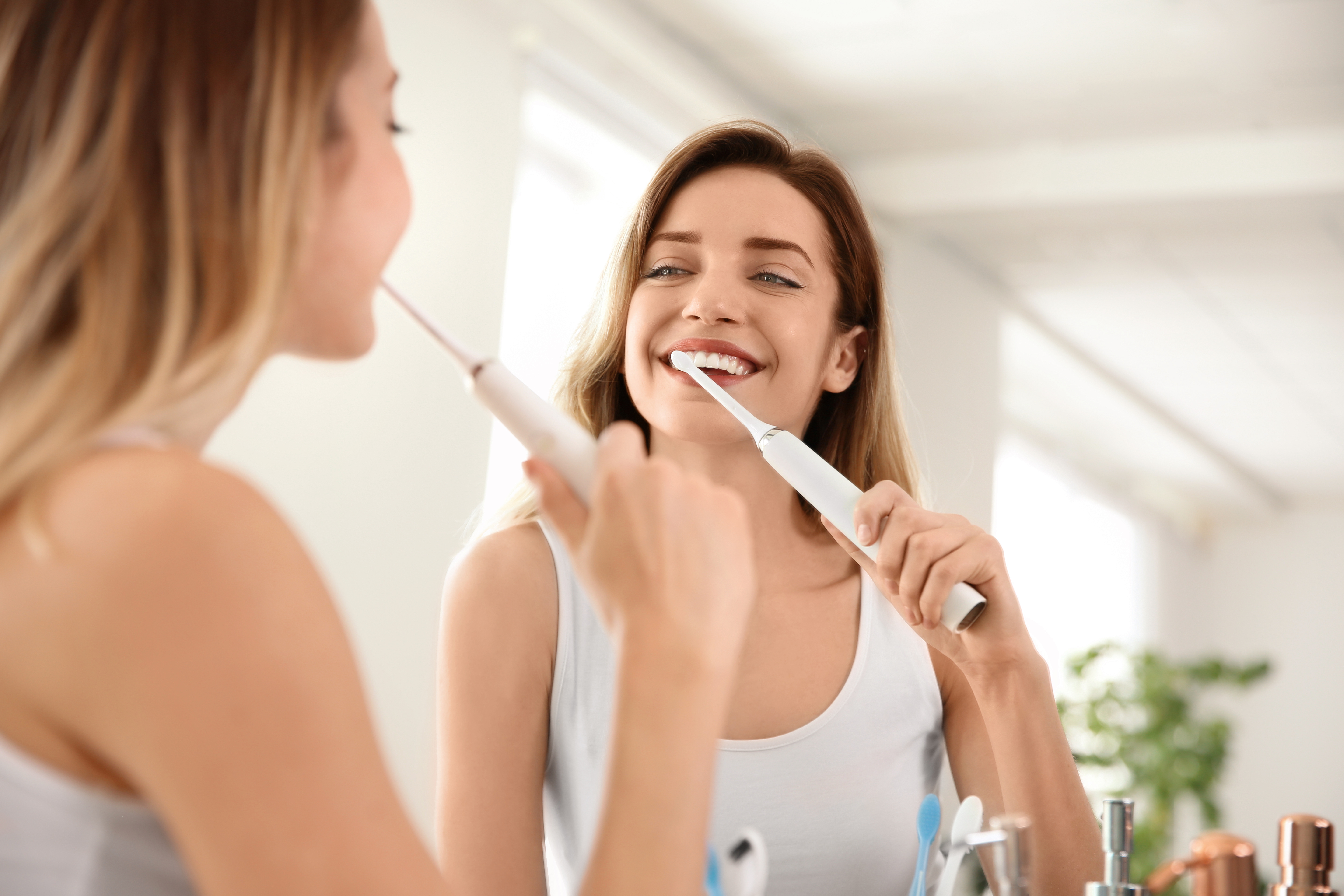 Veneers aftercare - instasmile Veneers aftercare - instasmile